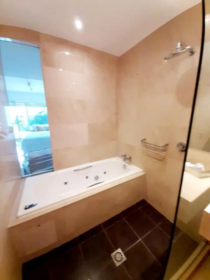Live In Sotogrande Apartment